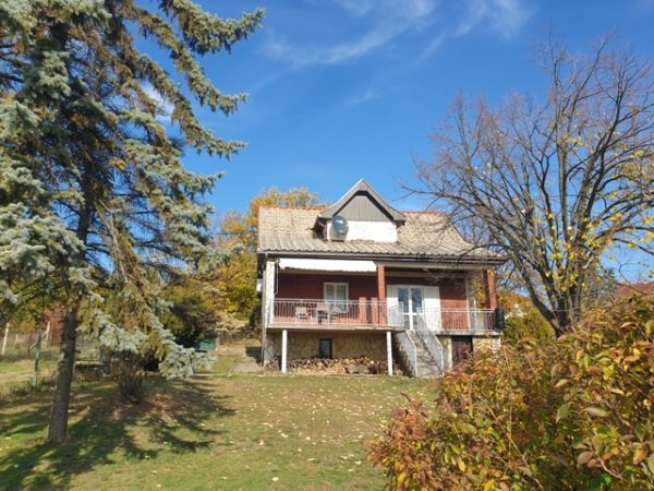 kuca na avali na tresnji prodaja kuca 1